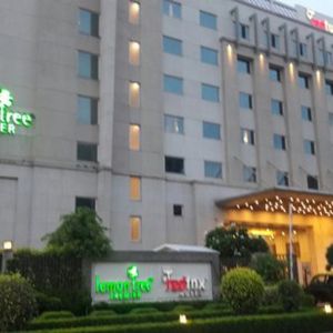 Lemon Tree Hotel Escorts